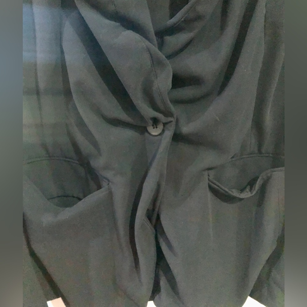 Woman’s plus blazer - Picture 3 of 4